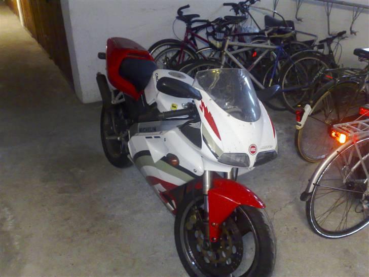 Cagiva mito billede 2
