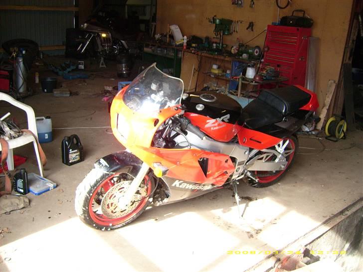 Kawasaki ZXR 750 H "Solgt" billede 3