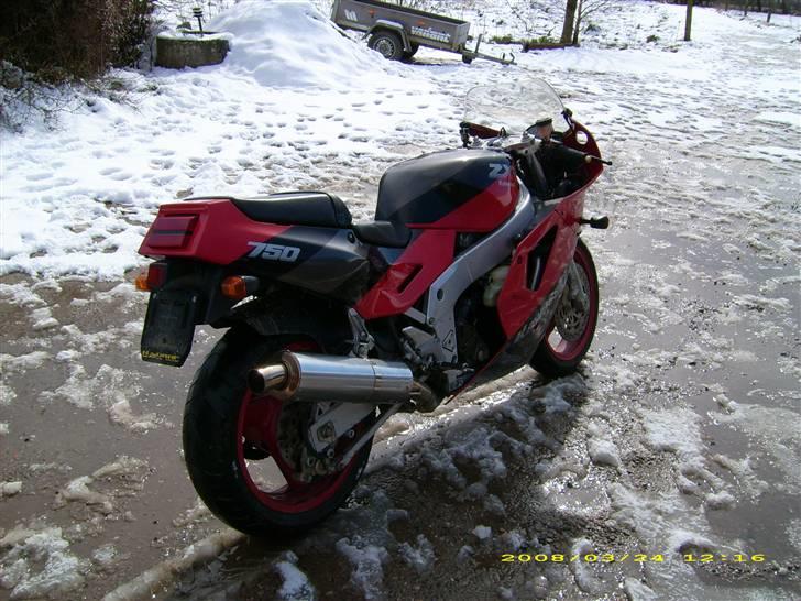 Kawasaki ZXR 750 H "Solgt" billede 12