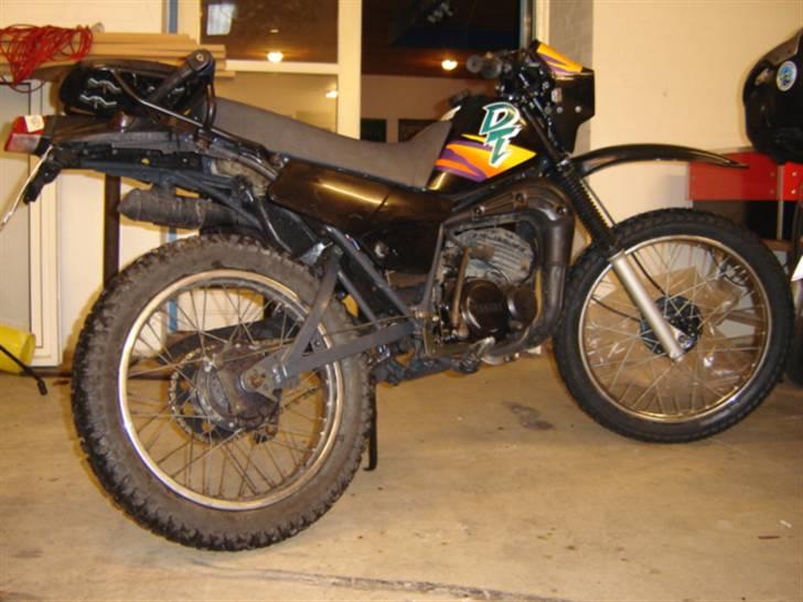 Yamaha DT 175 SOLGT! billede 1