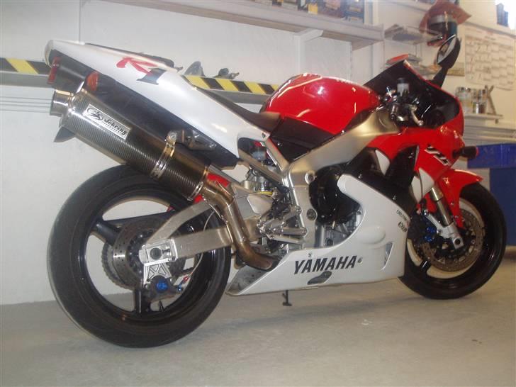 Yamaha Yzf R1 billede 9