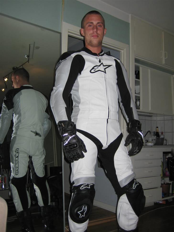 Suzuki Gsx-r 1000 >Solgt til KJ< - Ny bike.. ny dragt.. billede 12