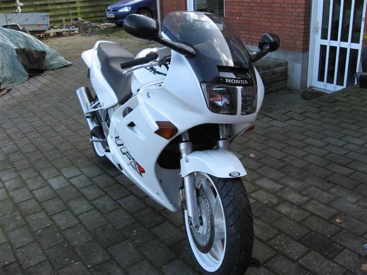 Honda vfr 750 - med gammel kåbe glas billede 6