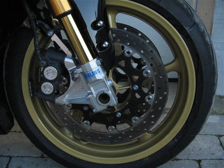 Yamaha YZF R1 billede 4