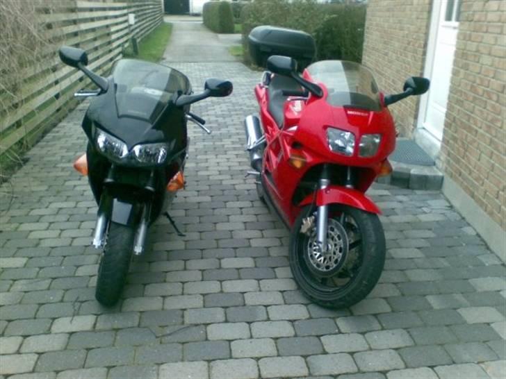 Honda VFR 750 RC36/2 - Årets første tur med Kentos billede 4