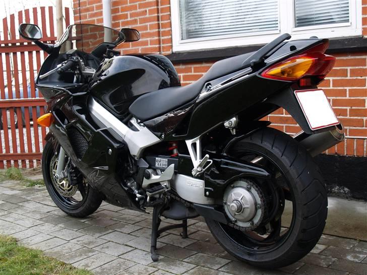 Honda VFR 800 RC46 Savnet.. billede 6