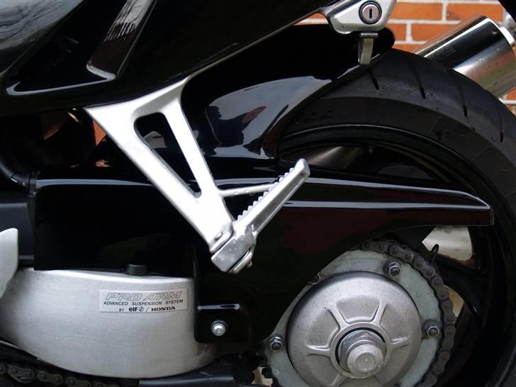 Honda VFR 800 RC46 Savnet.. billede 8