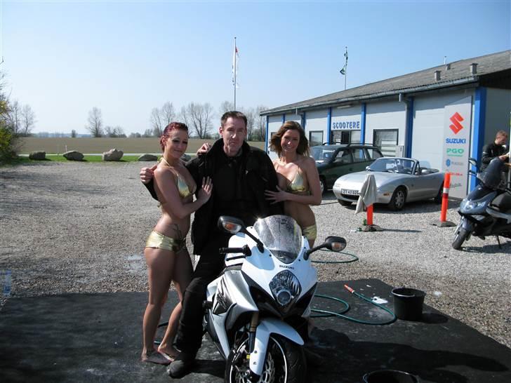 Suzuki gsx-r1000 solgt billede 1