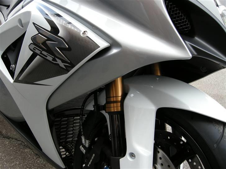 Suzuki gsx-r1000 solgt billede 2