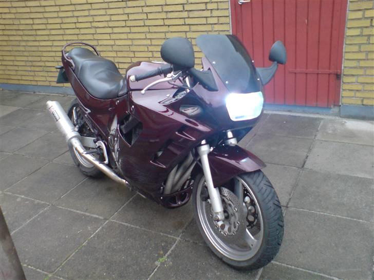 Suzuki GSX600F - xenon kit 10000k perfækt om natten billede 10