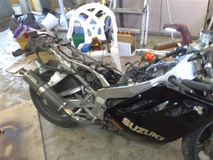 Suzuki gsxr 400 GK73 billede 4