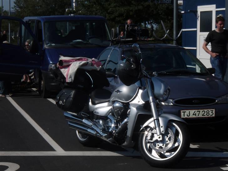 Suzuki m1800 er til salg evt bud billede 3