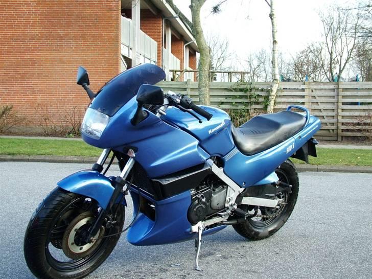 Kawasaki GPZ 500 S (solgt) billede 2