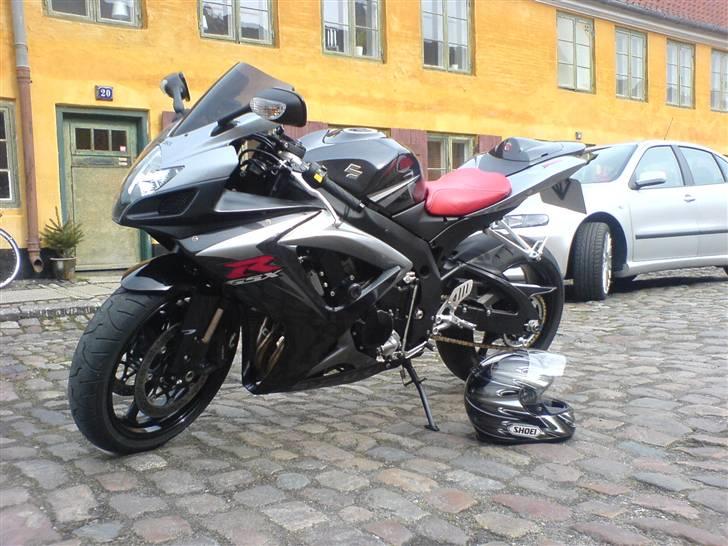 Suzuki GSX R 750¤TIL SALG¤ billede 1
