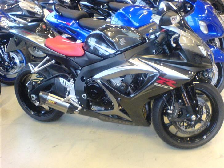 Suzuki GSX R 750¤TIL SALG¤ billede 3