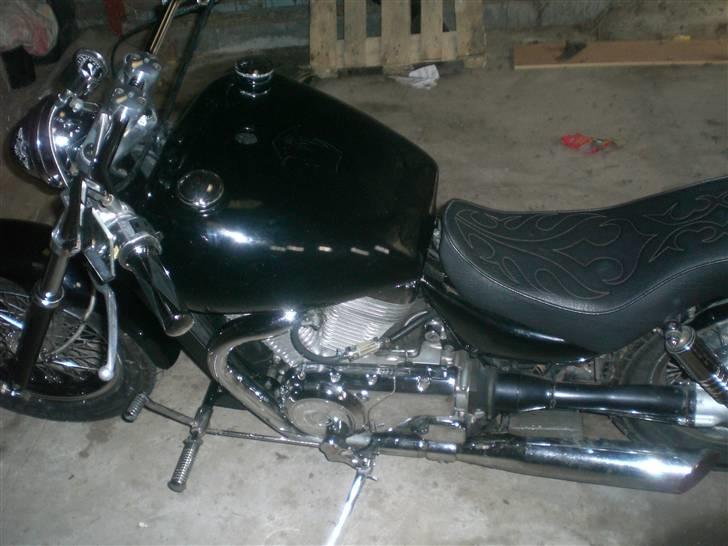 Suzuki vs 800 solgt billede 4