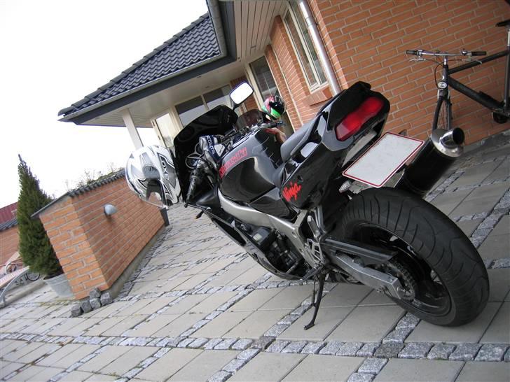 Kawasaki zx6r Solgt billede 3