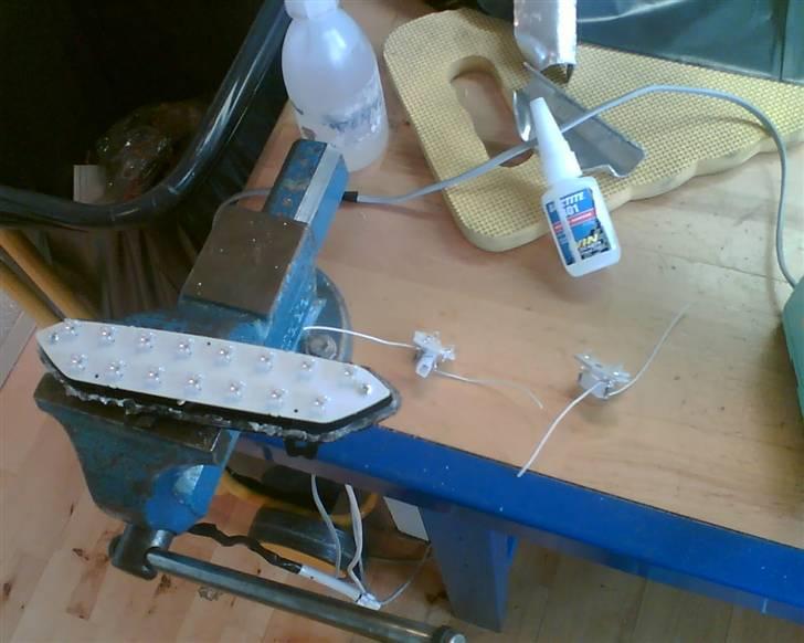 Yamaha YZF R1 - Da jeg lavede blinklys i bag lygten. Det var sku ikke så nemt! billede 12