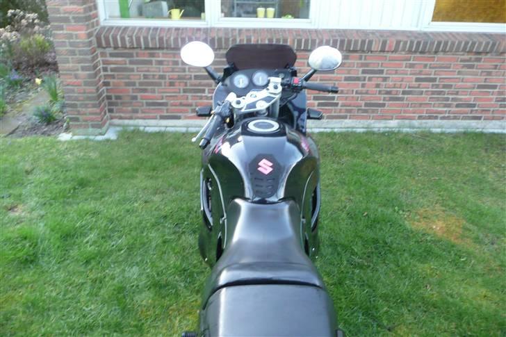 Suzuki GSX 600F billede 4