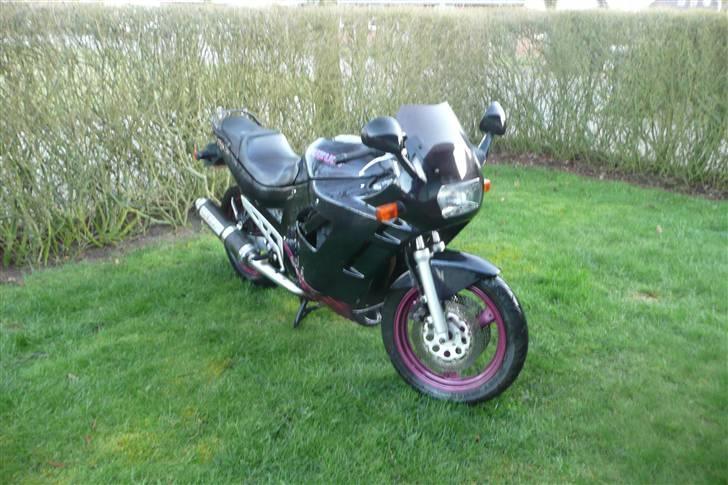 Suzuki GSX 600F billede 7