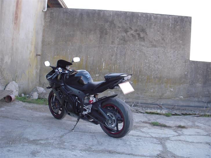 Yamaha R6S 2006 -SOLGT- billede 3