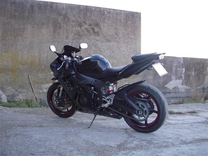 Yamaha R6S 2006 -SOLGT- billede 8