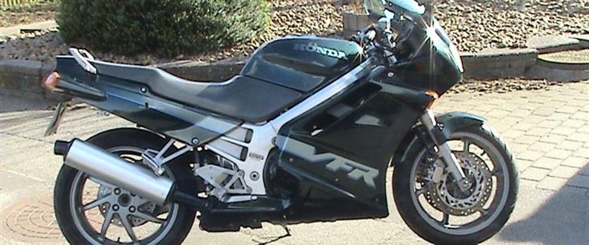 Honda VFR 750 1992 Bedre billeder, når vejret bl...
