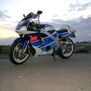 Suzuki gsx-r 750 solgt