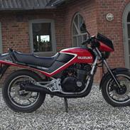 Suzuki GSX 550 E