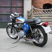 BSA 650 Ligthning