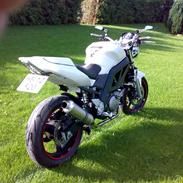 Suzuki SV650 N Solgt