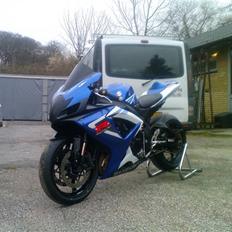 Suzuki GSXR 750 Baneged - SOLGT 
