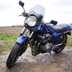 Honda CB 750 F Boldòr