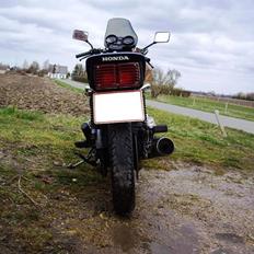 Honda CB 750 F Boldòr