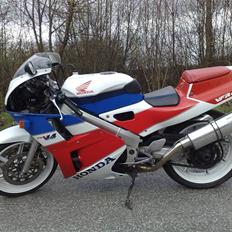 Honda VFR 400 R NC30 (Solgt)