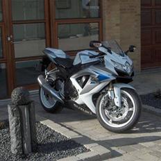 Suzuki GSX-R 600 "SOLGT"