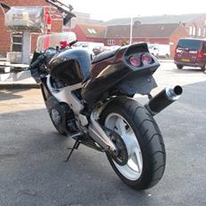 Honda CBR 400RR "SOLGT"