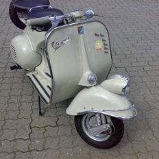 Vespa 125 (solgt)