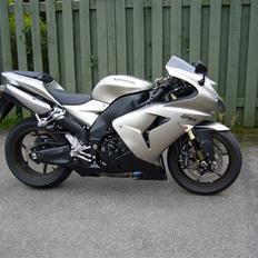 Kawasaki zx10r