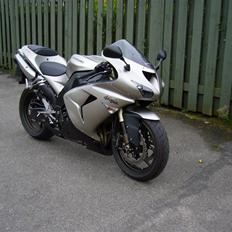 Kawasaki zx10r