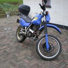 Suzuki DR 500 s