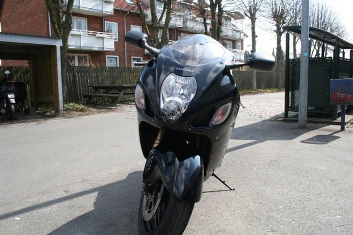 Suzuki GSX1300R Hayabusa - Spidsen af en jet-jager :) billede 5
