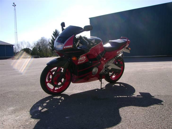 Honda cbr 600 "DØD" billede 2