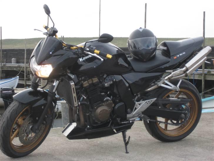 Kawasaki Z 750 (okt 2011 - totalskadet :-(...) billede 8