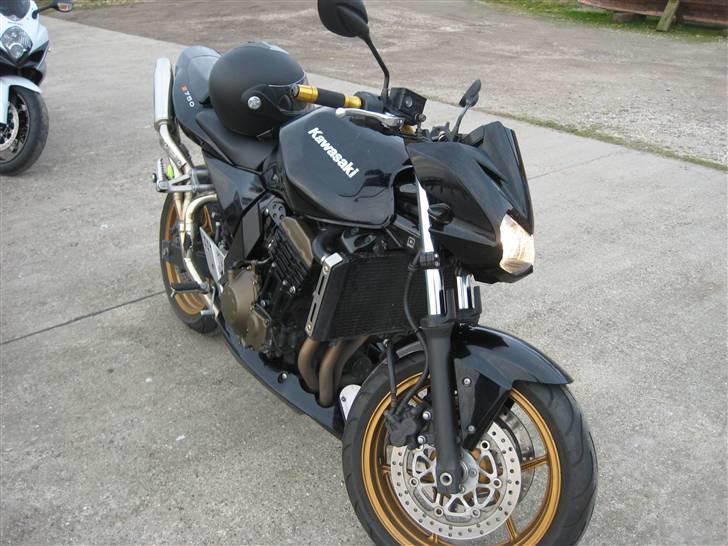 Kawasaki Z 750 (okt 2011 - totalskadet :-(...) billede 9