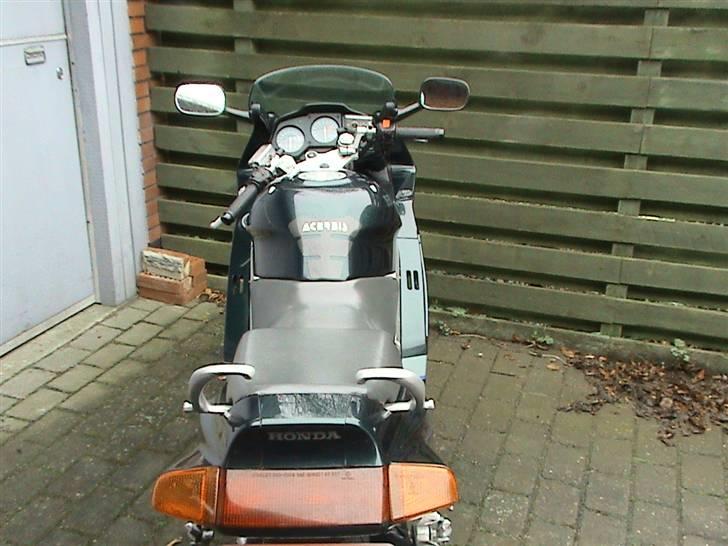 Honda VFR 750 billede 6