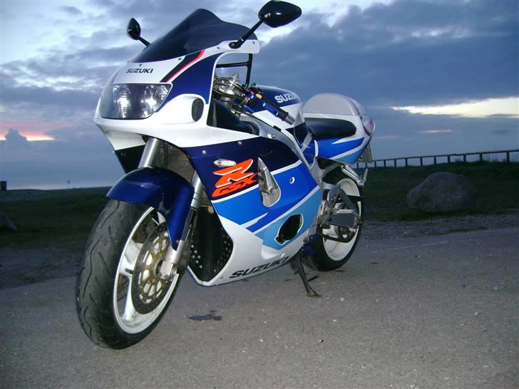 Suzuki gsx-r 750 solgt billede 11