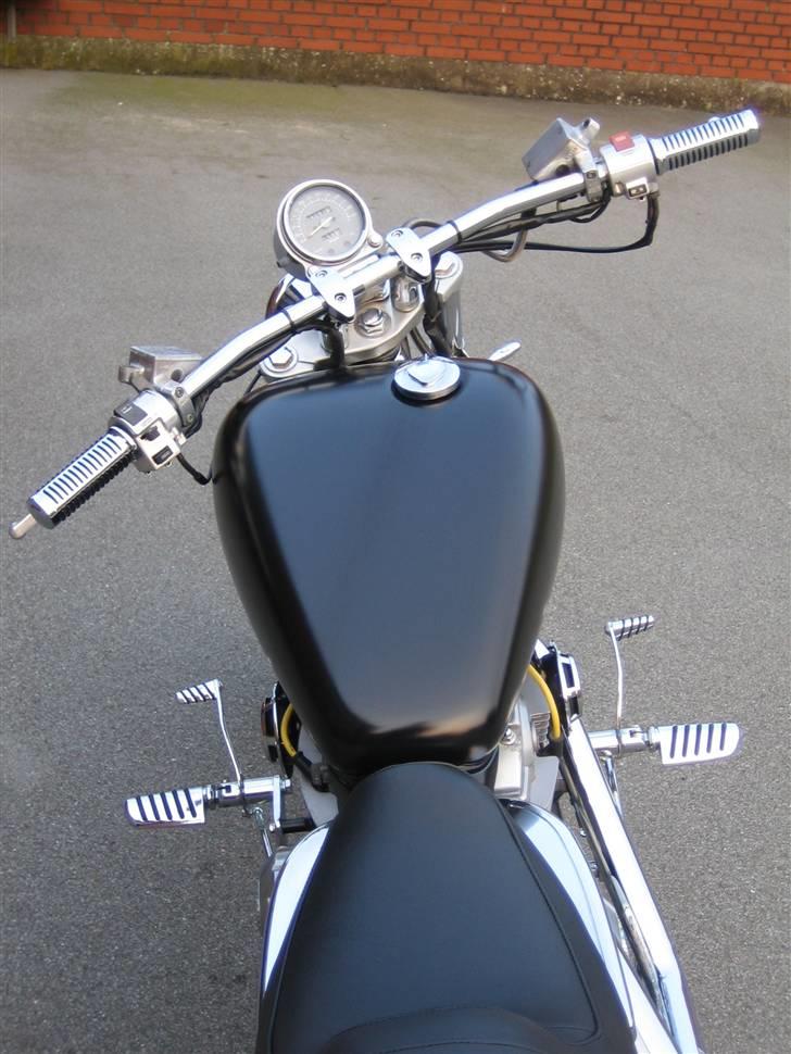 Honda VT 1100 Shadow - Crome og matsort lak er en fed kombination....... Syns jeg selv....... :-) billede 16