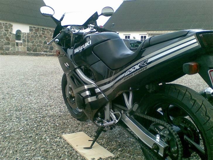 Suzuki GSX-R 250 (Solgt) billede 6