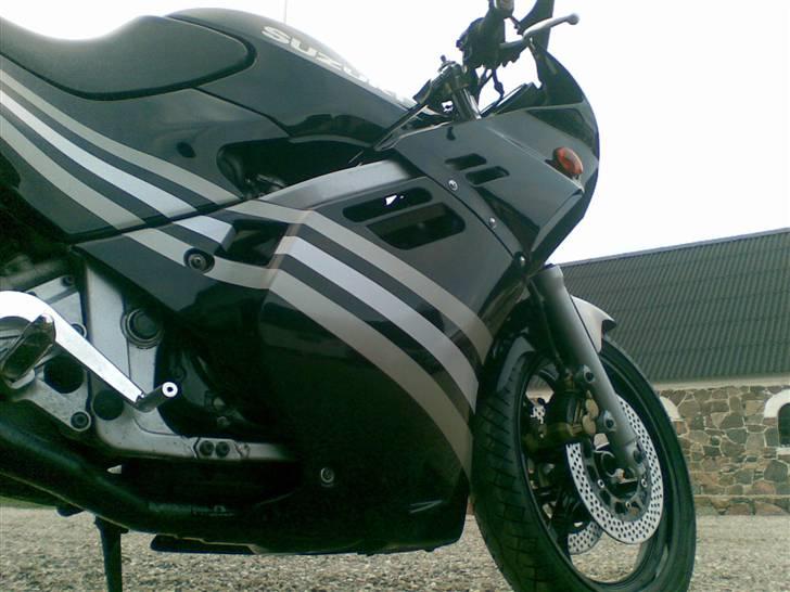 Suzuki GSX-R 250 (Solgt) billede 10